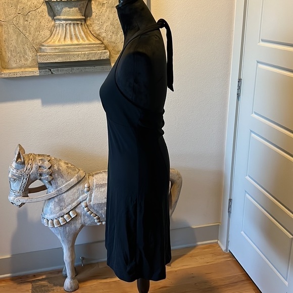 Express halter little black dress V cleavage Sz 7/8 - Picture 3 of 6